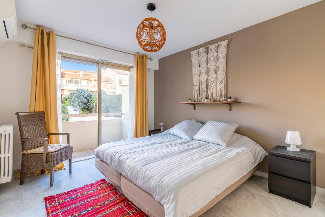 Le Mistral - Appt Avec Deux Balcons A Канни Екстер'єр фото